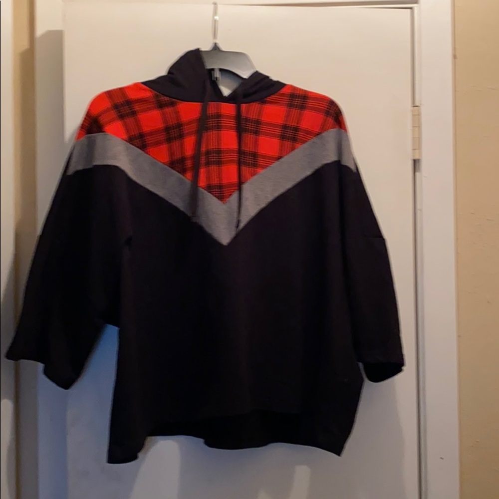 Women’s hoodie/poncho